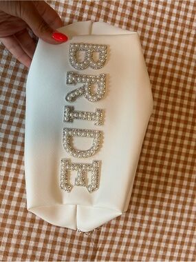 BRIDE White Pearl-Embellished Pouch